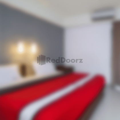 RedLiving Apartemen Tamansari Panoramic - Anwar Rental